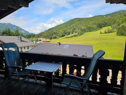 Balcony/terrace, Apartment Berg und Bach - Lakes 5min, Salzburg 20min in Faistenau Balcony/terrace, Apartment Berg und Bach - Lakes 5min, Salzburg 20min in Faistenau