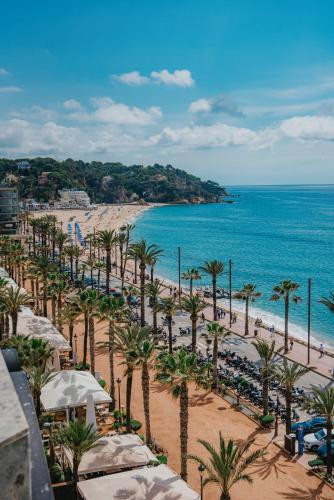 Miramar Hotel 4* Superior in Lloret De Mar Miramar Hotel 4* Superior in Lloret De Mar