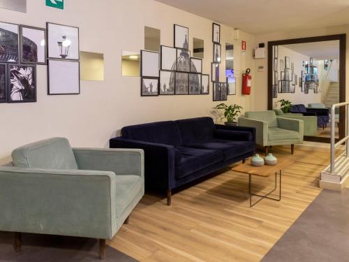 Lobby, B&B Hotel Roma Trastevere in Trastevere Lobby, B&B Hotel Roma Trastevere in Trastevere
