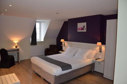 Brit Hotel Du Dauphin L'Aigle in 萊格勒 Brit Hotel Du Dauphin L'Aigle in 萊格勒