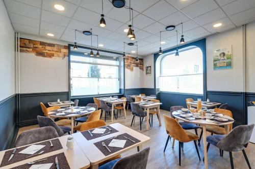 Food and beverages, Brit Hotel Roanne - Le Grand Hotel in Roanne Food and beverages, Brit Hotel Roanne - Le Grand Hotel in Roanne