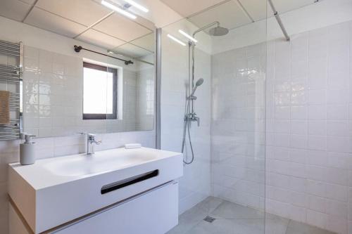 ห้องน้ำ, Charming swimming pool villa in กาเบโช เอสเตเวส ห้องน้ำ, Charming swimming pool villa in กาเบโช เอสเตเวส