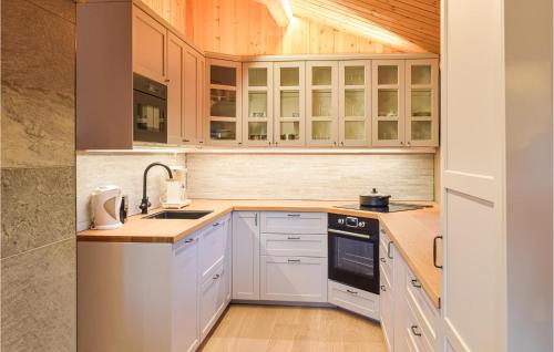 Κουζίνα, Holiday Home Sjusjøen Tyrily in Σιουσοεν Κουζίνα, Holiday Home Sjusjøen Tyrily in Σιουσοεν