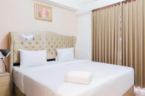 Comfy 3BR Sky House BSD Apartment By Travelio
