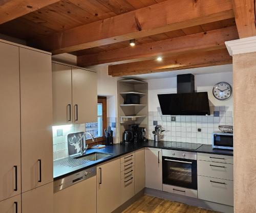 Kitchen, Landhaus Zirmhof in Saalbach Kitchen, Landhaus Zirmhof in Saalbach