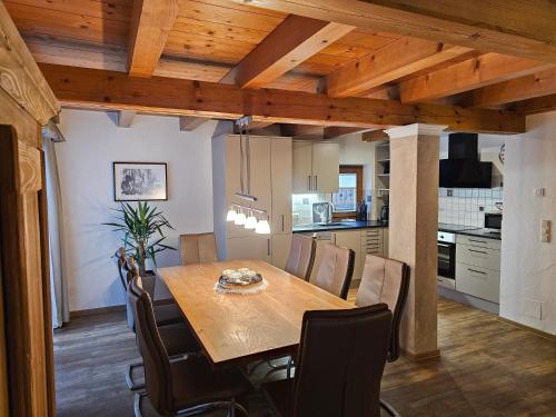Kitchen, Landhaus Zirmhof in Saalbach Kitchen, Landhaus Zirmhof in Saalbach