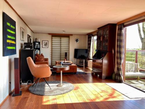 Schones Ferienhaus Konig mit Garten und Sauna in Dongeradeel Schones Ferienhaus Konig mit Garten und Sauna in Dongeradeel