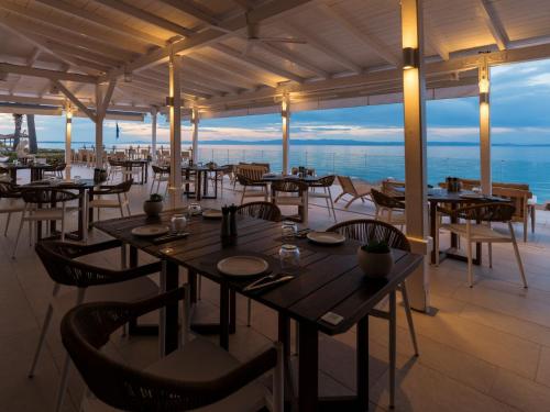 Restaurant, Domes Noruz Kassandra in Chalkidiki Restaurant, Domes Noruz Kassandra in Chalkidiki