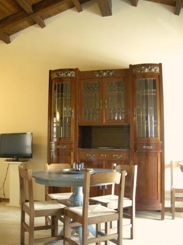 This photo about Villa Scati Apartments shared on HyHotel.com