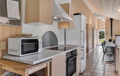 Kitchen, Holiday Home Krondyrstien Dnmk in Idestrup Kitchen, Holiday Home Krondyrstien Dnmk in Idestrup