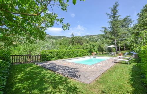 Úszómedence, 2 Bedroom Amazing Apartment In Cortona in Metelliano Úszómedence, 2 Bedroom Amazing Apartment In Cortona in Metelliano