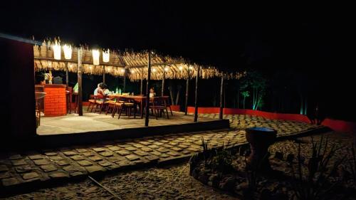 Ampazôny Oasis Lodge (Ampazony Oasis Lodge) in Majunga Ampazôny Oasis Lodge (Ampazony Oasis Lodge) in Majunga