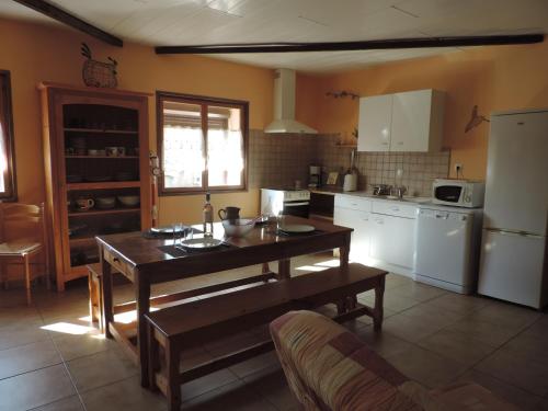 Létesítmények, Gites Le "Val-Lea" in Ginestas Létesítmények, Gites Le "Val-Lea" in Ginestas