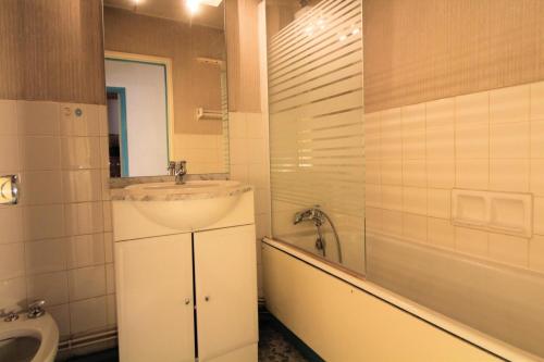 Residence Soleil - Grand studio 34m2 - terrasse - vue lac MAE-3635 in Tignes Le Lac Residence Soleil - Grand studio 34m2 - terrasse - vue lac MAE-3635 in Tignes Le Lac