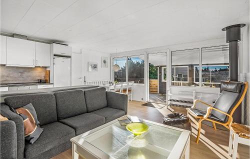 Beautiful Home In Hvide Sande With Wifi in Hvide Sande Beautiful Home In Hvide Sande With Wifi in Hvide Sande