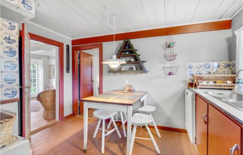 Kitchen, 3 Bedroom Stunning Home In Rømø in Romo Kirkeby Kitchen, 3 Bedroom Stunning Home In Rømø in Romo Kirkeby