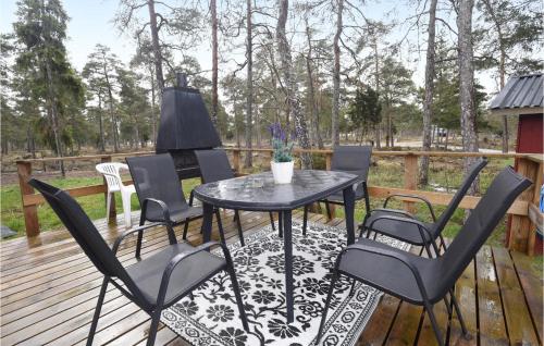 Exterior view, 4 Bedroom Pet Friendly Home In Visby in Tingstade Exterior view, 4 Bedroom Pet Friendly Home In Visby in Tingstade