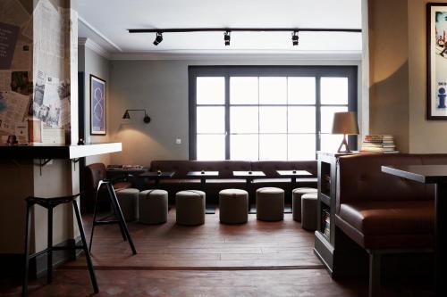 Bar/ Salón, Ski Lodge Engelberg in Engelberg Bar/ Salón, Ski Lodge Engelberg in Engelberg