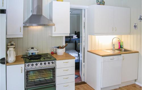 Dapur, Nice Home In Etne With House Sea View in Etne Dapur, Nice Home In Etne With House Sea View in Etne