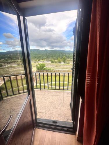 A környék, Aragvi Riverside in Ananuri A környék, Aragvi Riverside in Ananuri