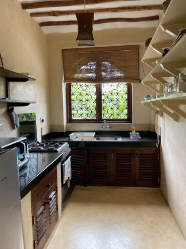 Kitchen, Sukuma guest house in Mombasa Kitchen, Sukuma guest house in Mombasa