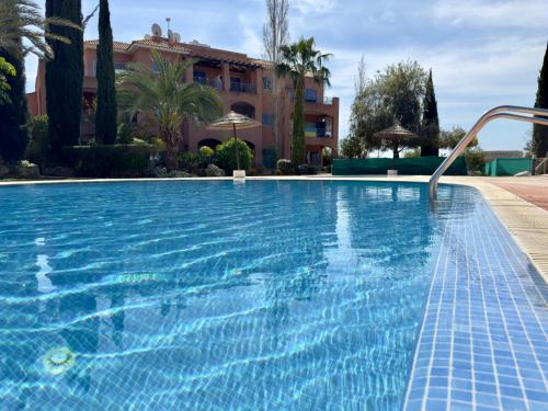 Uitzicht, Beautiful Garden Apartment in Mandria Uitzicht, Beautiful Garden Apartment in Mandria