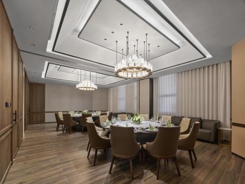 DoubleTree by Hilton Beijing East Third Ring Road in جينسونغ / بانجيايوان DoubleTree by Hilton Beijing East Third Ring Road in جينسونغ / بانجيايوان