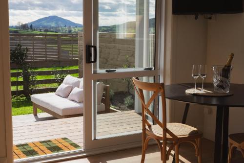 Balkon/terasa, Willow View Cottage - Beautiful farm views close to Waitomo in Otorohanga Balkon/terasa, Willow View Cottage - Beautiful farm views close to Waitomo in Otorohanga