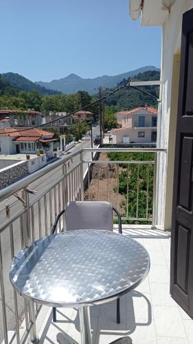Erkély/terasz, Hotel Apartment Agios Konstantinos in Valeontades Erkély/terasz, Hotel Apartment Agios Konstantinos in Valeontades