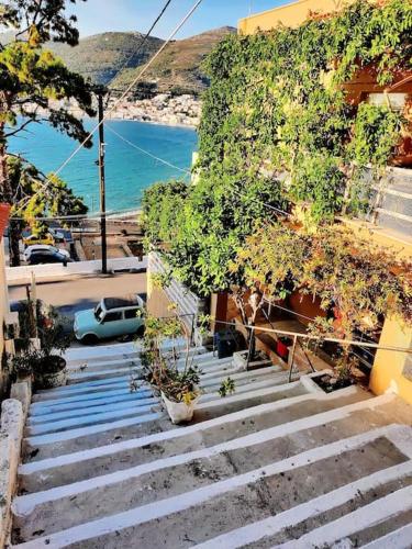 Στούντιο 40 (Στουντιο 40) in Varella Στούντιο 40 (Στουντιο 40) in Varella