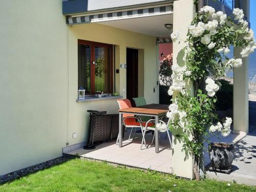 Apartment Lakeview La Marea by Interhome in Piazzogna Apartment Lakeview La Marea by Interhome in Piazzogna