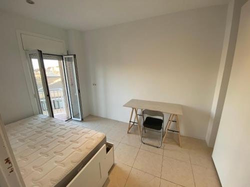 Manresa, Near train to Barcelona