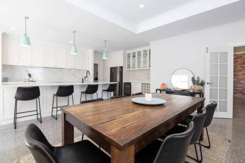 Facilities, Margaritaville - 4 bedroom, Fast Wifi, Pool table in Cervantes Facilities, Margaritaville - 4 bedroom, Fast Wifi, Pool table in Cervantes