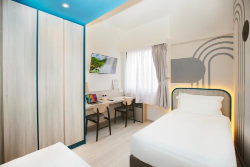 Coliwoo Hotel Pasir Panjang near Fusionopolis @ One-North Coliwoo Hotel Pasir Panjang near Fusionopolis @ One-North