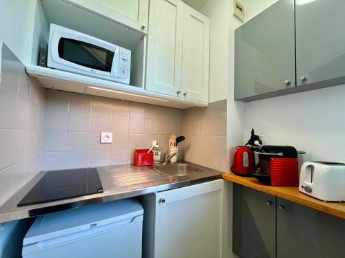 Facilities, Relax in Vanves Facilities, Relax in Vanves