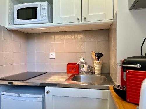 Facilities, Relax in Vanves Facilities, Relax in Vanves