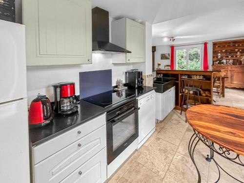 Létesítmények, Nature et Bord d'Etang à Jars (Nature et Bord d'Etang a Jars) in Jars Létesítmények, Nature et Bord d'Etang à Jars (Nature et Bord d'Etang a Jars) in Jars