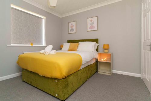 York central house with free parking