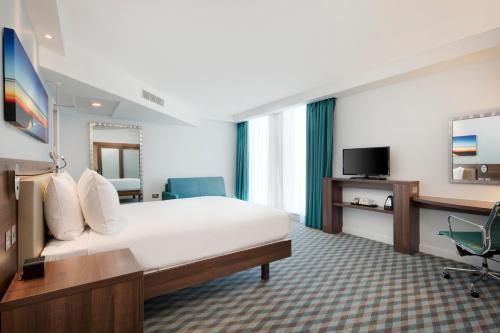 Hampton by Hilton London Stansted Airport in Stansted Airport Hampton by Hilton London Stansted Airport in Stansted Airport