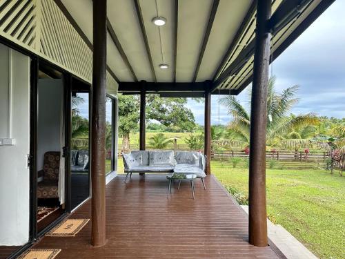 Furnished Modern Farm Flat Tuvurara Savusavu Jasmeeruls Bayt in ドレケッティ Furnished Modern Farm Flat Tuvurara Savusavu Jasmeeruls Bayt in ドレケッティ