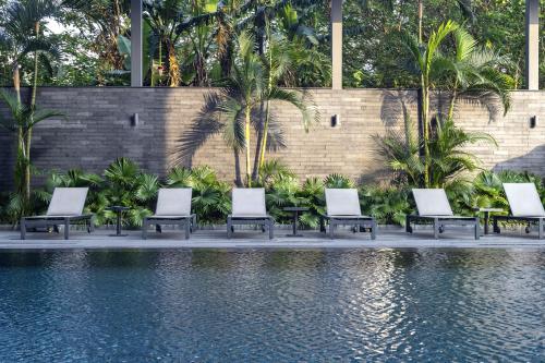 Swimming pool, Fraser Residence Hanoi in Hanoi Swimming pool, Fraser Residence Hanoi in Hanoi
