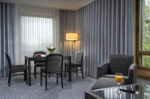 Facilities, Maritim Bremen Hotel in Bremen Facilities, Maritim Bremen Hotel in Bremen