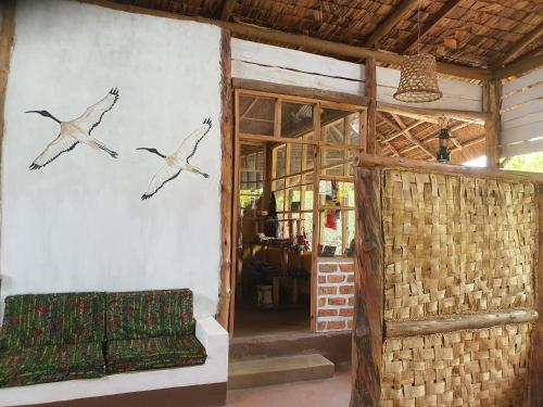 Fasilitas, Topi Lodge in Bushenyi Fasilitas, Topi Lodge in Bushenyi