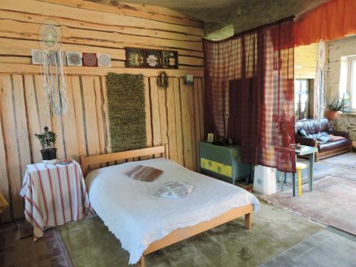 Gāršnieku Tauriņu māja (Garsnieku Taurinu maja) in Gulbene Gāršnieku Tauriņu māja (Garsnieku Taurinu maja) in Gulbene