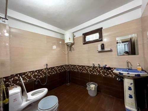 バスルーム, Majestic Heights Homestay in ハルシル バスルーム, Majestic Heights Homestay in ハルシル