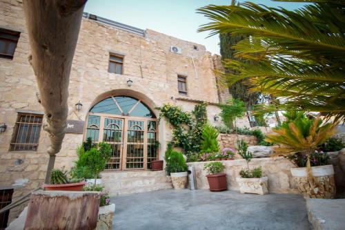 Petra fort hotel in Petra Petra fort hotel in Petra