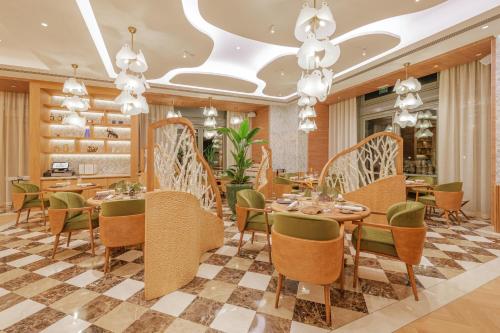 レストラン, モンテ カルロ ベイ ホテル & リゾート (Monte-Carlo Bay Hotel & Resort) in モナコ レストラン, モンテ カルロ ベイ ホテル & リゾート (Monte-Carlo Bay Hotel & Resort) in モナコ