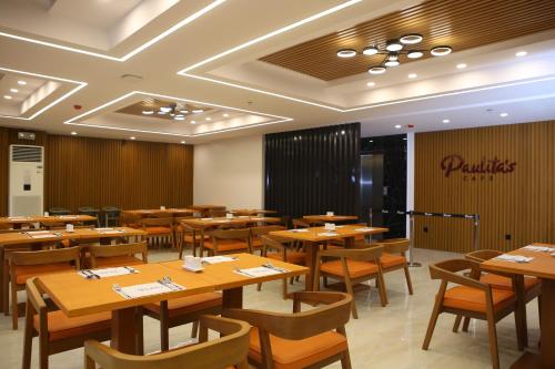 Restaurant, Hamersons Hotel CDO in Cagayan De Oro Restaurant, Hamersons Hotel CDO in Cagayan De Oro