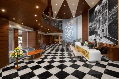 Előcsarnok, juSTa Sajjangarh Resort & Spa near Sajjangarh Vadaspark Előcsarnok, juSTa Sajjangarh Resort & Spa near Sajjangarh Vadaspark