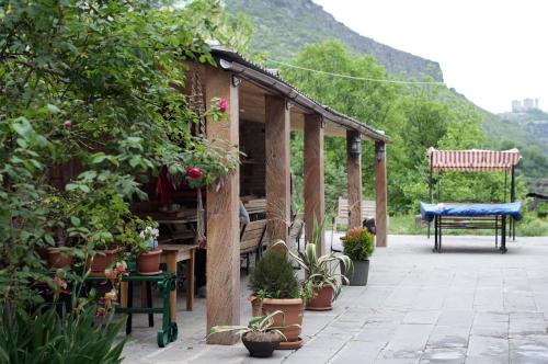 IRIS B&B in DEBED CANYON in Alaverdi IRIS B&B in DEBED CANYON in Alaverdi